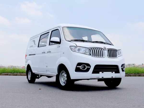 Dịch vụ thay Kính chắn gió xe tải Dongben 5 chỗ tận nơi